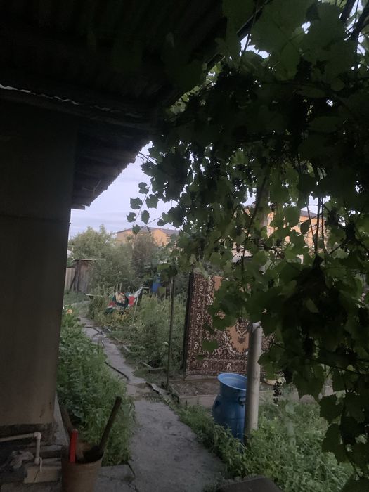 Продкм дом ,участок