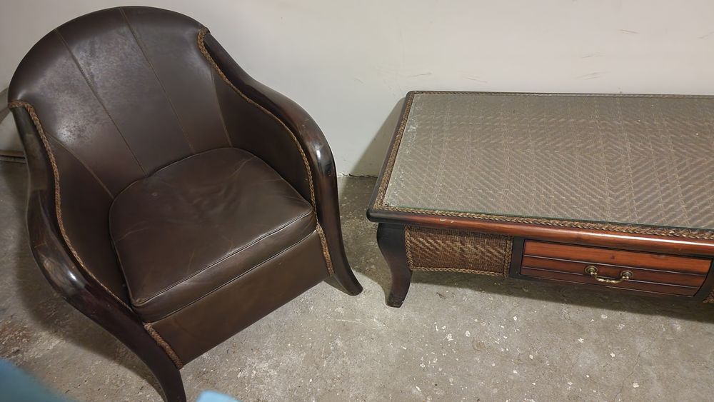 Кожена гарнитура за хол