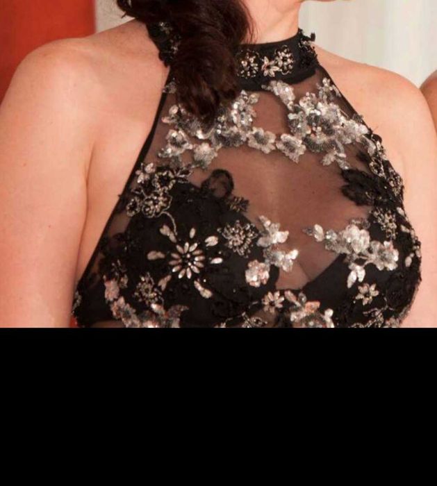 Rochie neagra ocazie