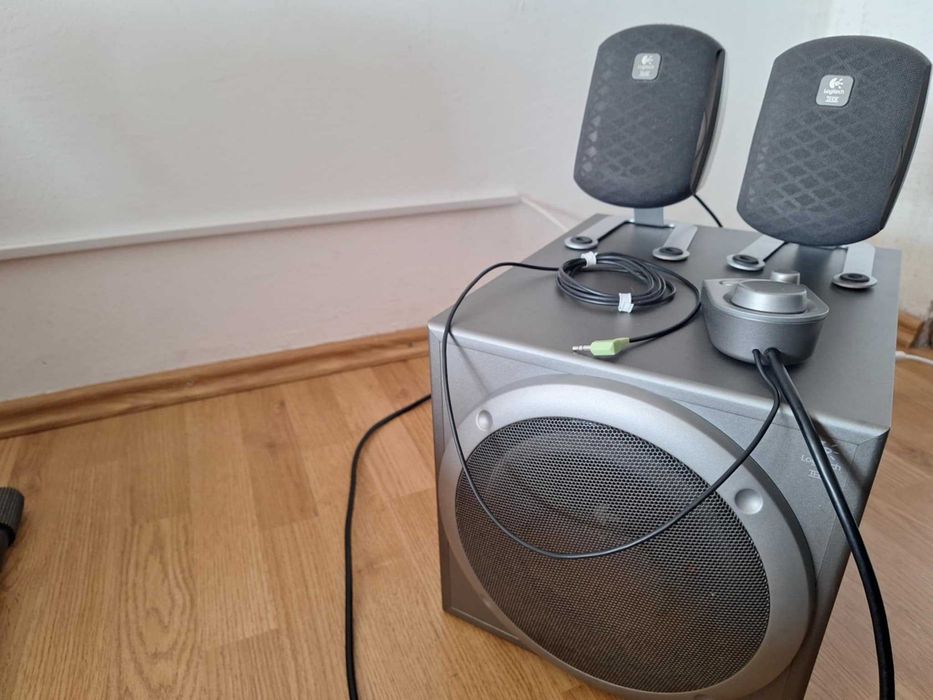 Boxa activa 2.1- Logitech Model: THX , Z-2200