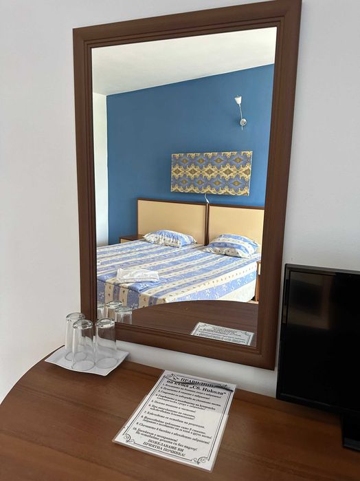 Нощувка в Свети Никола l Включва нощувка, басейн и шезлонги! ТОП ЦЕНА!