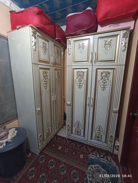 Горка стенка сотилади