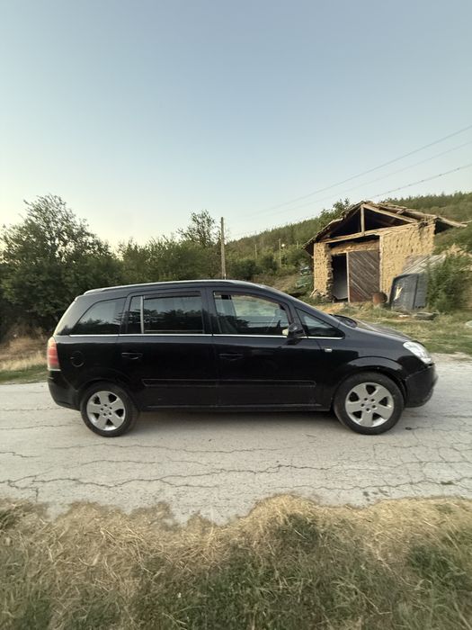 Opel Zafira B 1.9cdti 120hp само на части