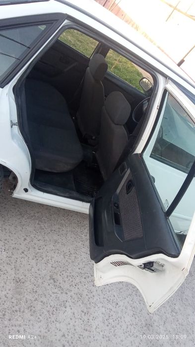 Автомобиль продается