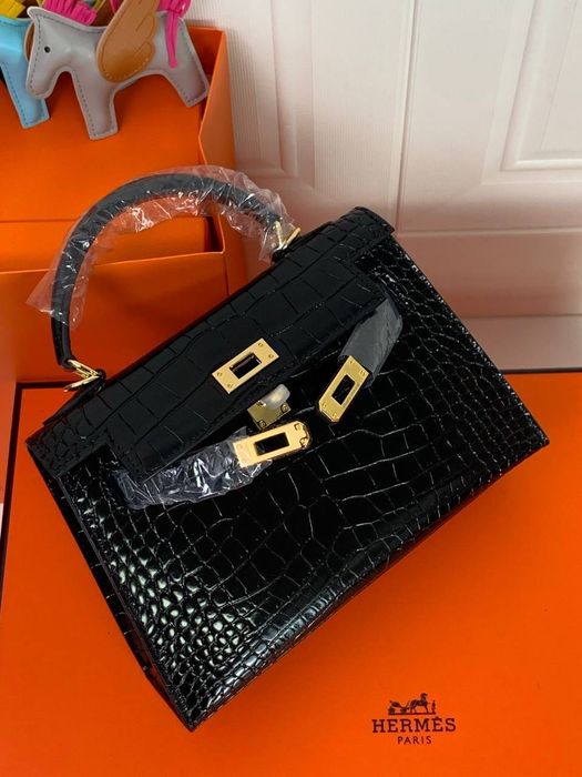 Hermes Kelly Crocodile Leather 22 cm