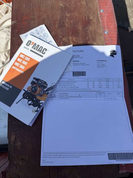 Motocultor nou, cu doar 3 ore de funcționare remorcă și alte accesorii