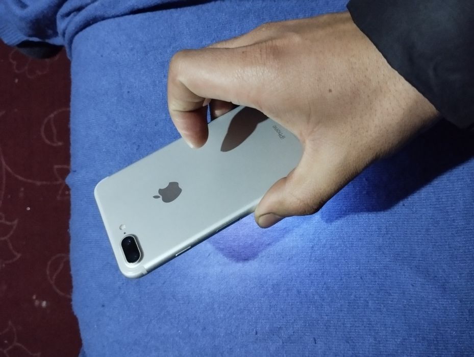 Iphone 7+ sotiladi mmmmmmmmmmmm