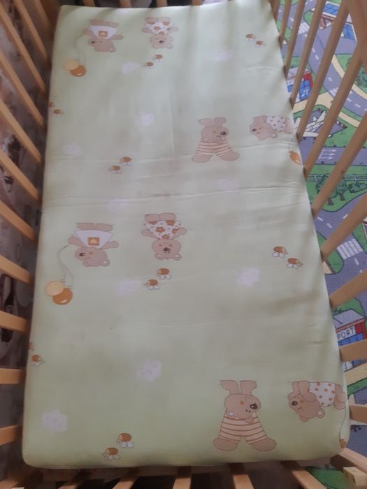 Продам кроватку детскую