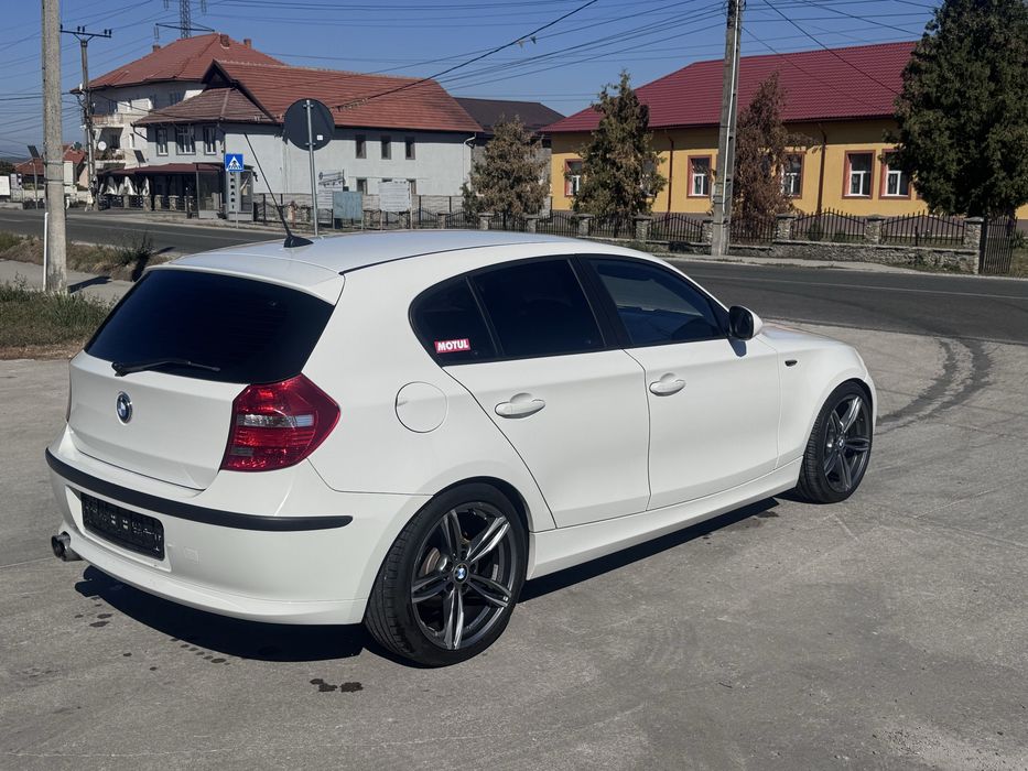 BMW 1 Series 2010 — imagine 4