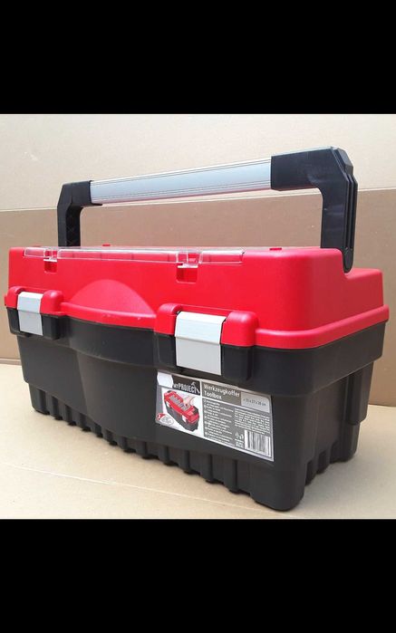 CUTIE PENTRU SCULE din Polipropilena si policarbonat NOUA - 110 Lei