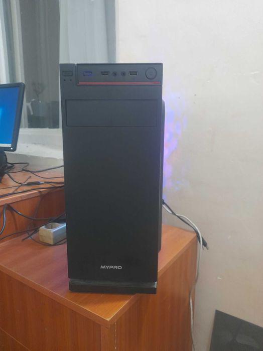 i5 9400/ssd 240gb/rx570