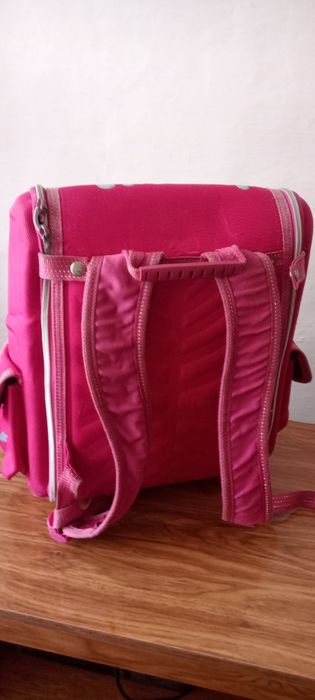 Продам рюкзаки в отличном состоянии