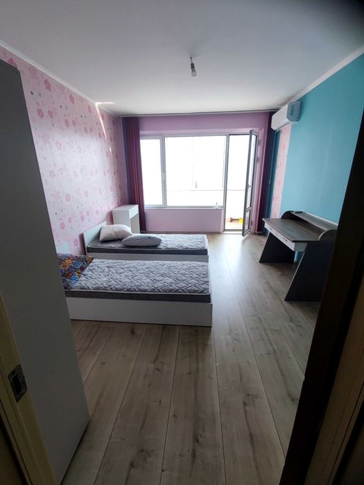 Голям луксозен тристаен апартамент