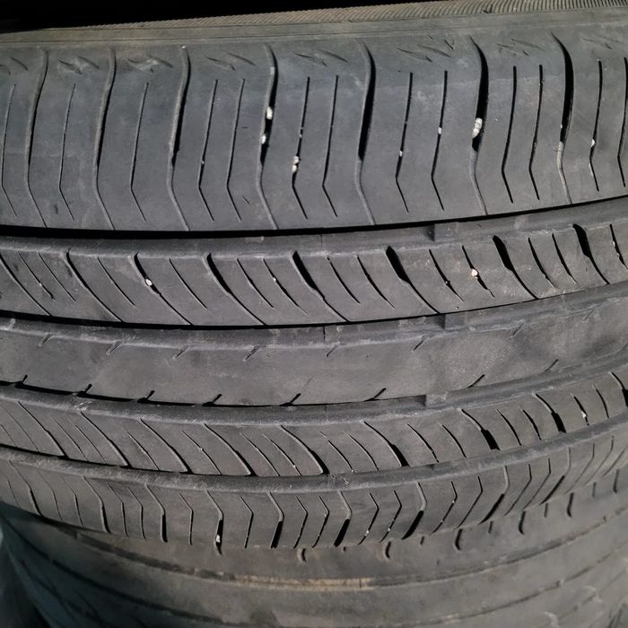 Продам шины летние 215*95