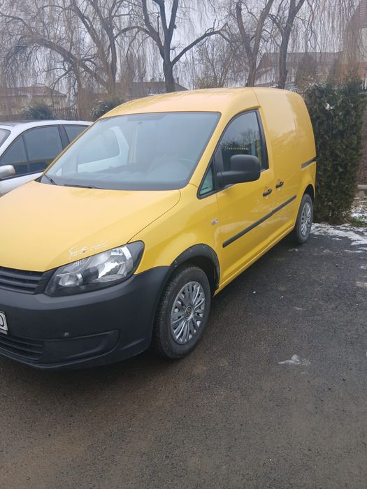 Se vinde Caddy an 2012