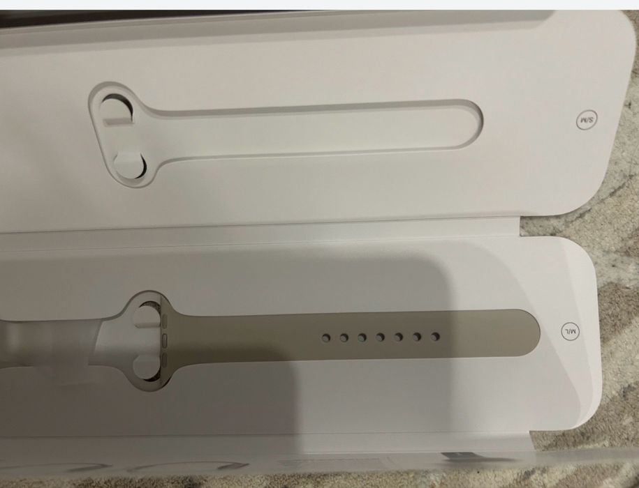 Поодаю смарт часы apple watch 8