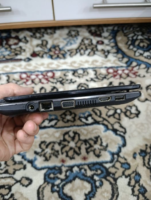 Нет бук и ноутбук acer. Toshiba