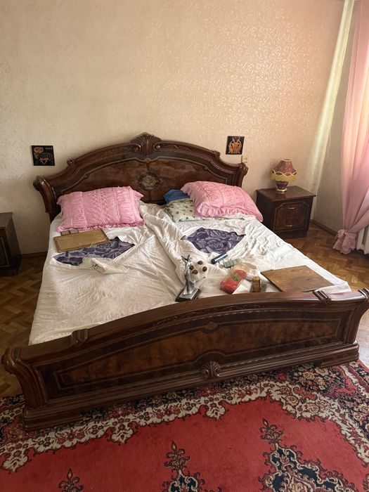 Итальянский спальный гарнитур