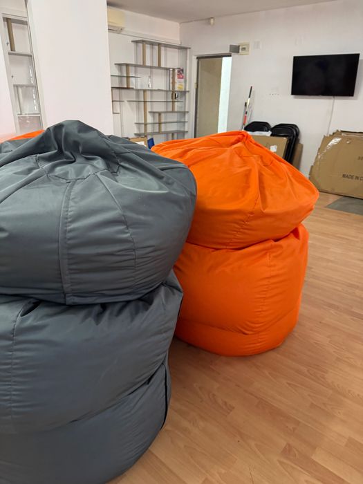 Барбарон различни цветове тип „Ябълка“ – като нов, 90×90 см, 50 лв.