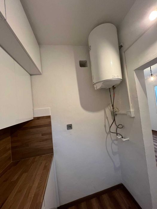 Продава се Тристаен апартамент в Пловдив, Въстанически - 87 кв.м за 1989 €/кв.м - Снимка #18