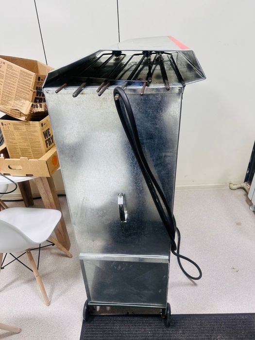 Гриль аппарат для прожарки курочек гриль