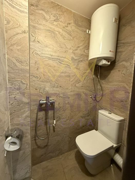 Продава се Офис в Варна, Чайка - 102 кв.м за 2451 €/кв.м - Снимка #5