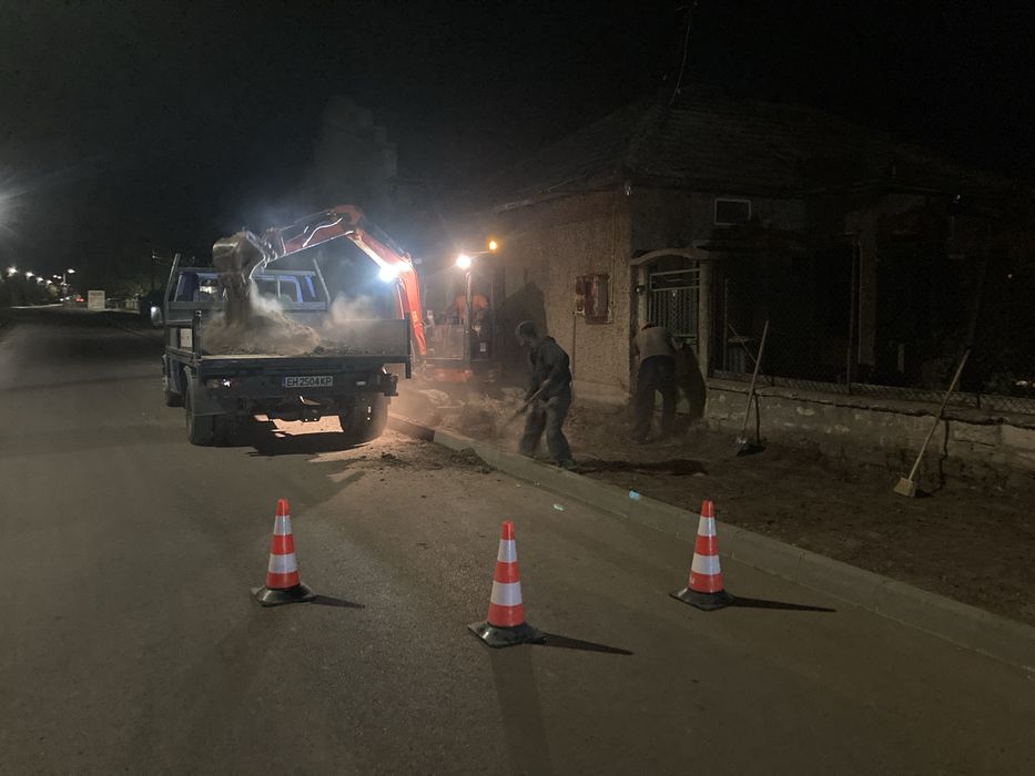 Услуги с багер ,бобкат и самосвал