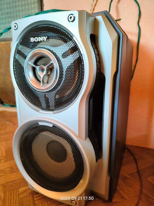 Уредба на SONY и КENWOOD