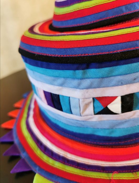 Шляпа. Из Тайланда.