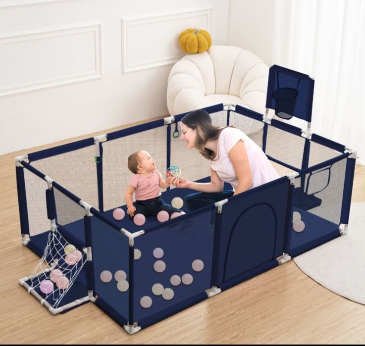 НОВИ детска голяма кошара за игра с футболни врати и кош / ограда за б