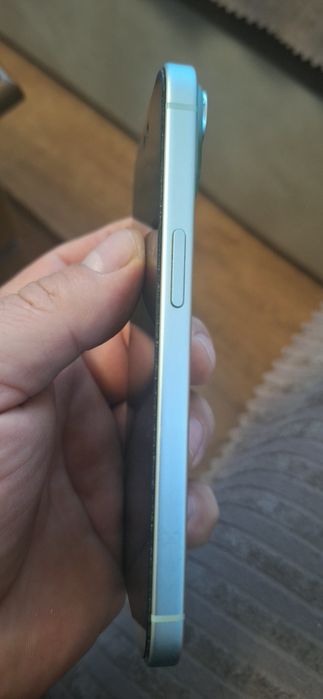 Iphone 15 с гаранция