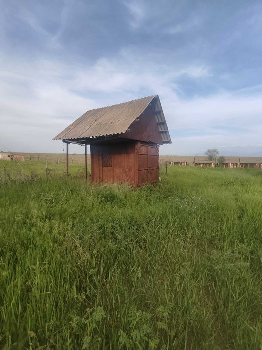 Продам дачу северо-западнее пос.Байсерке(30-й км.).Улица Асар.
