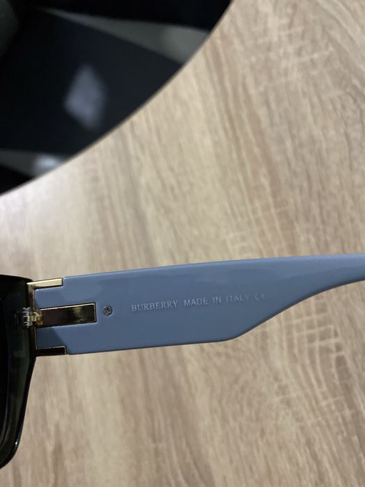 Слънчеви очила  burberry