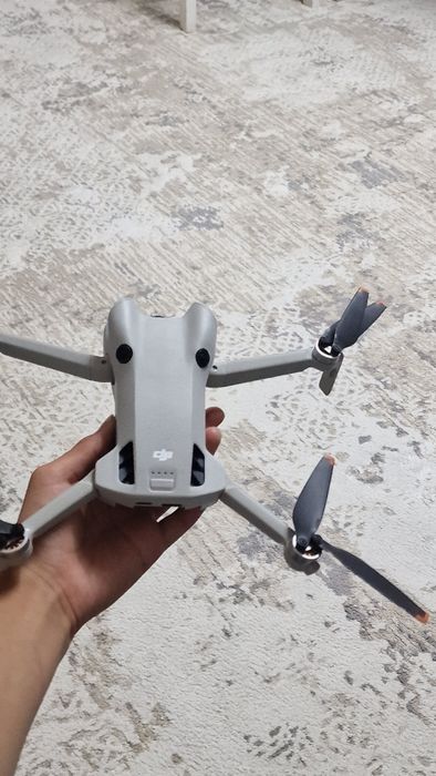 Dji 4 mini pro дрон