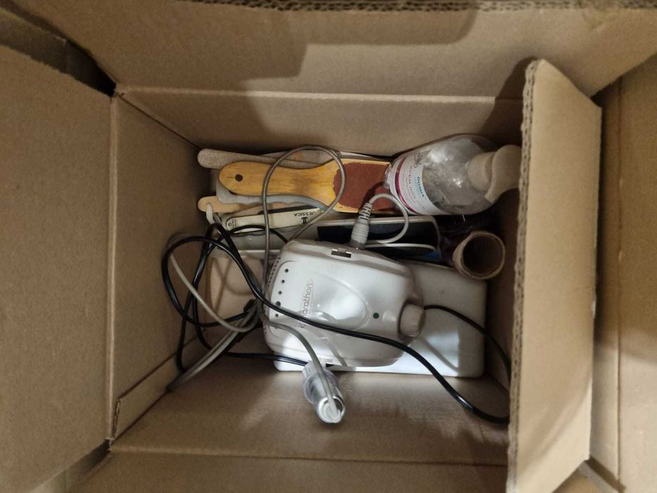 Расходные материалы для ногтевого мастера