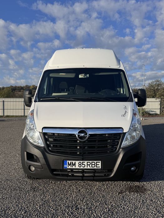 DE VANZARE Opel Movano 8+1 locuri
