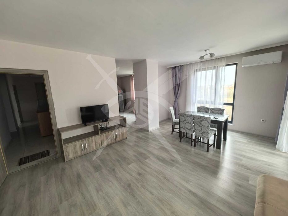 Дава се под наем Многостаен апартамент в Пловдив, Христо Смирненски - 150 кв.м за 847.62 € - Снимка #1