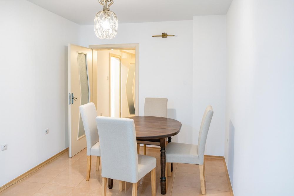 Дава се под наем Тристаен апартамент в Пловдив, Мараша - 100 кв.м за 650 € - Снимка #2