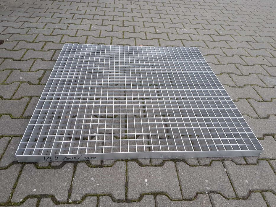 Gratare, grilaje, din ALUMINIU, INOX si ZINCATE, diferite dimensiuni