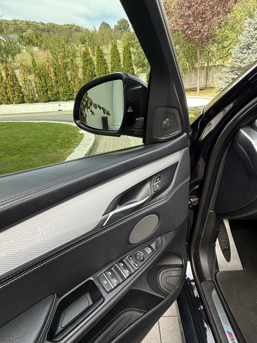 BMW X6 F16 M50d xDrive – 381 CP – M Performance – Adaptive LED – Harman/Kardon – Driving Assistant – 217.000 km