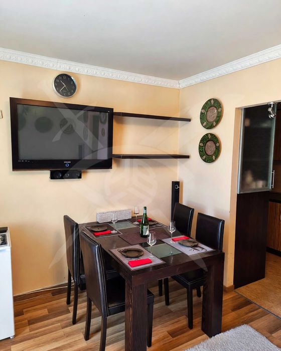 Продава се Двустаен апартамент в к.к. Слънчев бряг - 80 кв.м за 1200 €/кв.м - Снимка #1