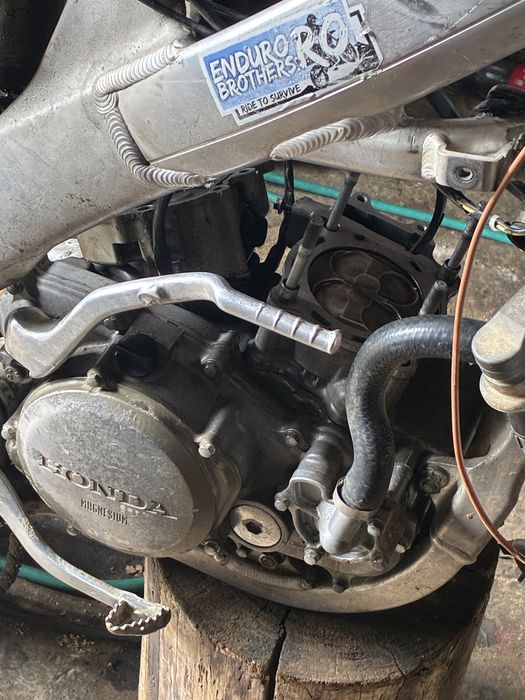 De vanzare honda crf 250r 2009 urgent