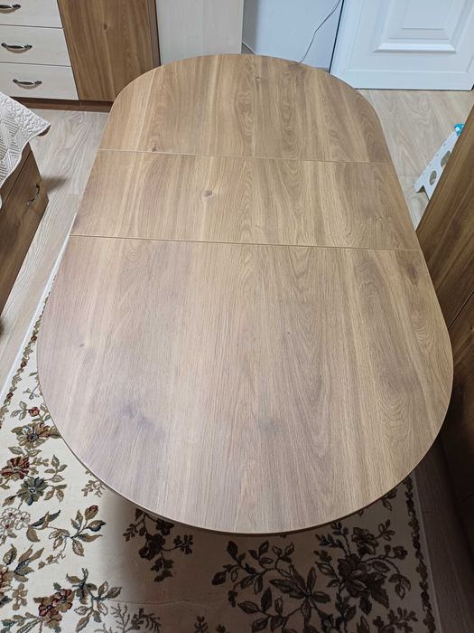 поръчкова разтегателна холна маса