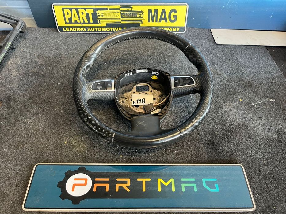 Оригинален волан Ауди AUDI A4 A5 8T0419091А ном 118