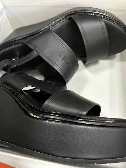 Calvin Klein 40 номер ОРИГИНАЛ!!! Забележки