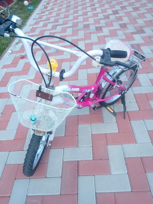 Vând 3 biciclete