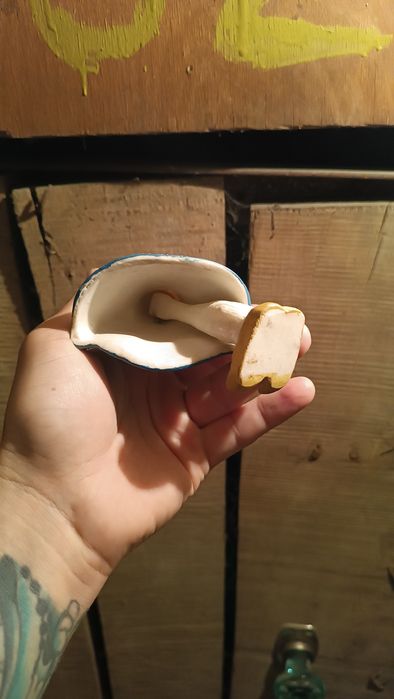 Статуэтка Качающаяся девочка