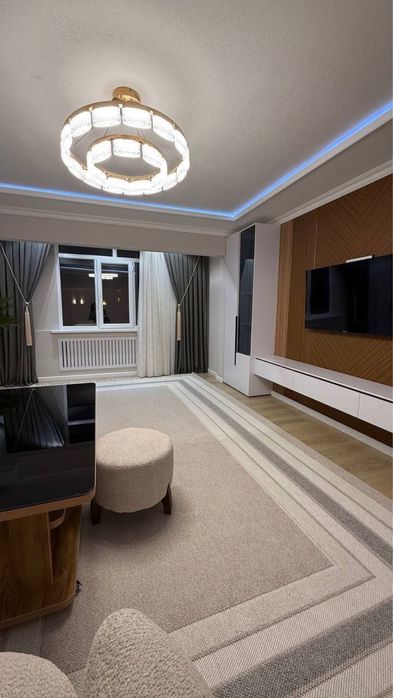 Срочно сдается в аренду 3х комнатная квартира ул. Нукуская гламур бути