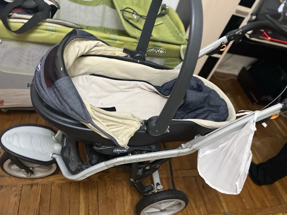 Детская коляска ( зима- лето)