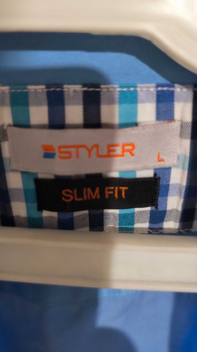 Спортно елегантна риза стайлър